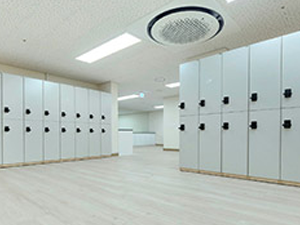 남자탈의실,샤워실